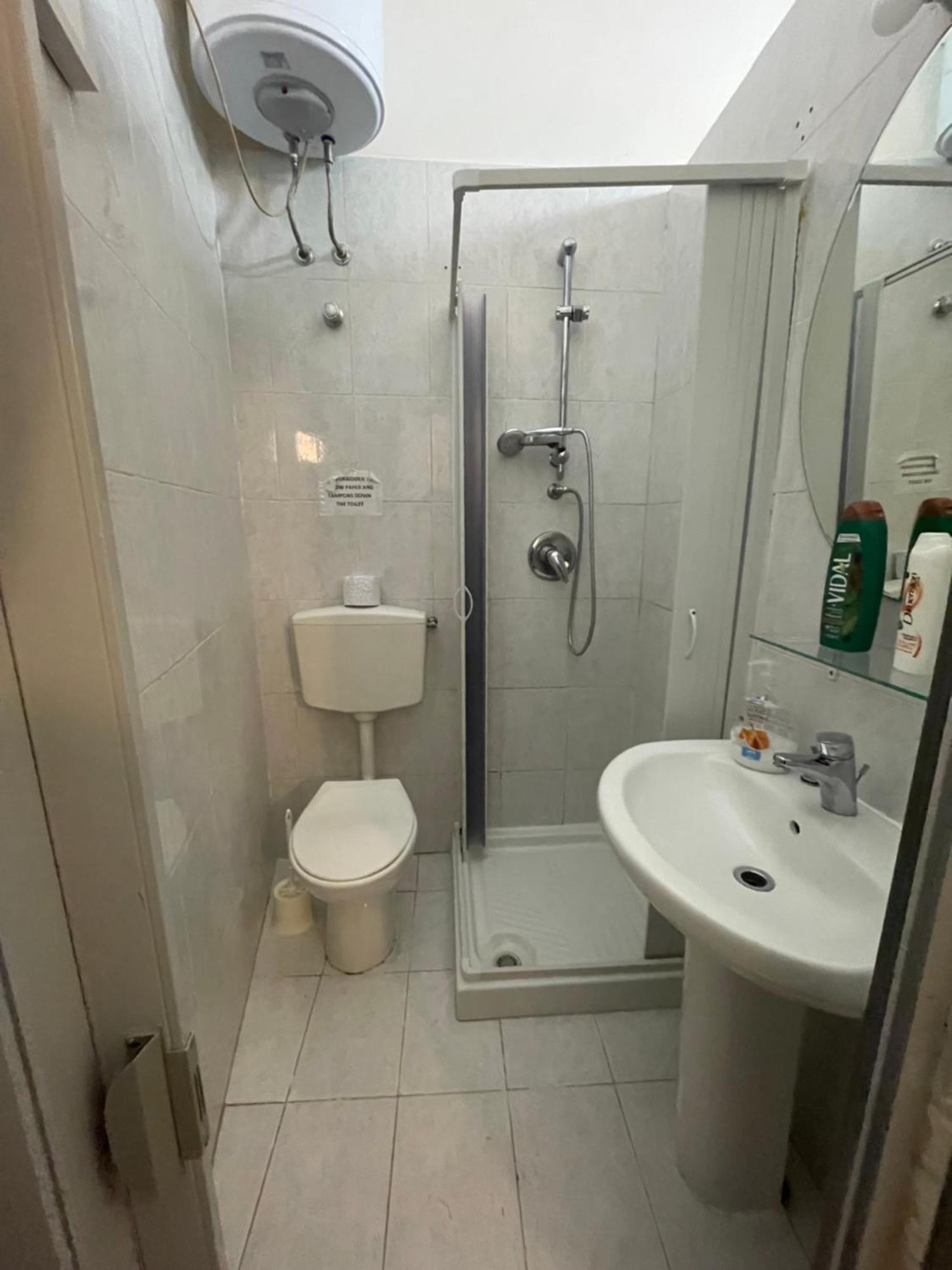 Il Piccolo Rifugio Apartment Наполи Екстериор снимка